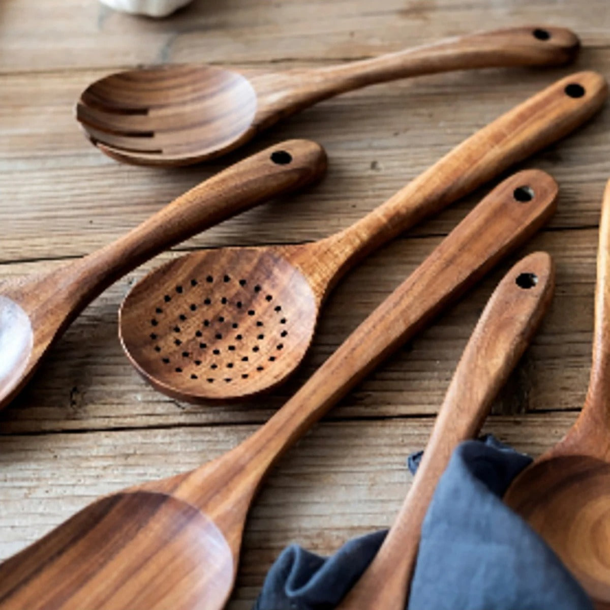 Wood Kitchen Utensil Set with Storage Bucket - Cooking Tool Set